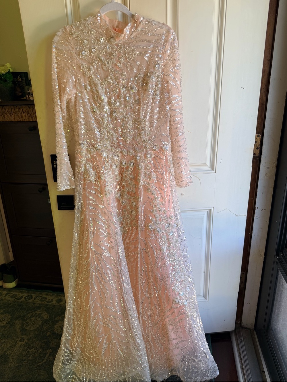 Women Sequined Long Sleeve evening gown